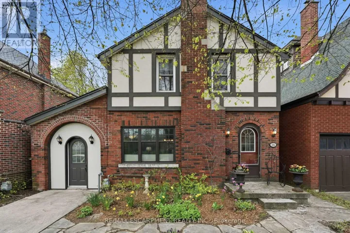 186 DROMORE CRESCENT, Hamilton (Westdale), Ontario L8S4B4