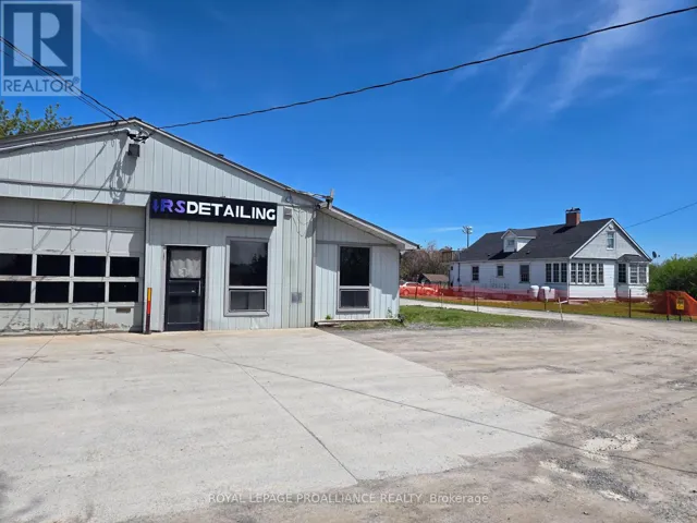 323 DUNDAS STREET E, Quinte West (Trenton Ward), Ontario K8V5W5