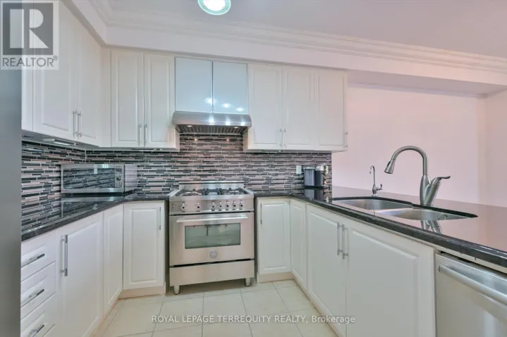 10461 WOODBINE AVENUE, Markham (Cathedraltown), Ontario L6C1J1