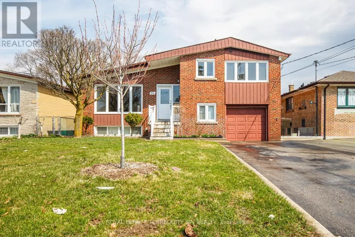 35 EUPHRASIA DRIVE, Toronto (Yorkdale-Glen Park), Ontario M6B3V8