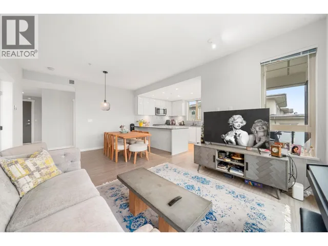 503 2632 LIBRARY LANE, North Vancouver, British Columbia V7J0B8