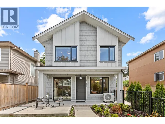 8578 CARTIER STREET, Vancouver, British Columbia V6P4T8
