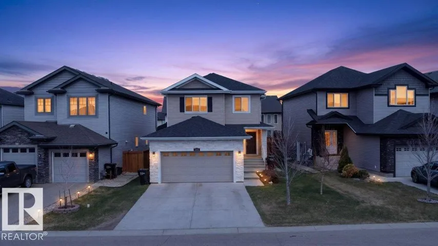 1363 ADAMSON DR SW, Edmonton, Alberta T6W3C2