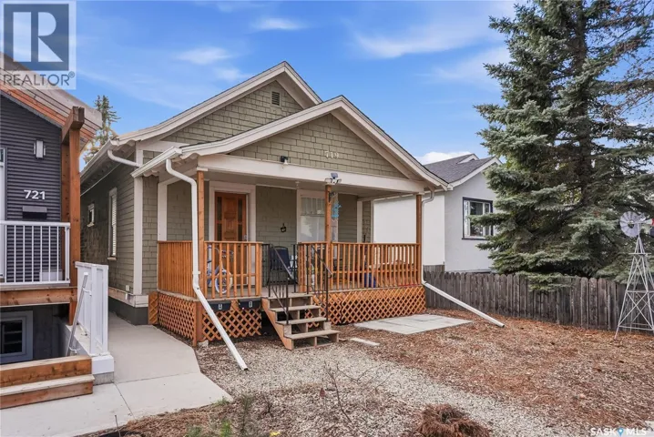 719 I AVENUE S, Saskatoon, Saskatchewan S7M1Z1