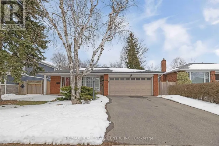 1172 QUEENS AVENUE, Oakville (CP College Park), Ontario L6H2B5