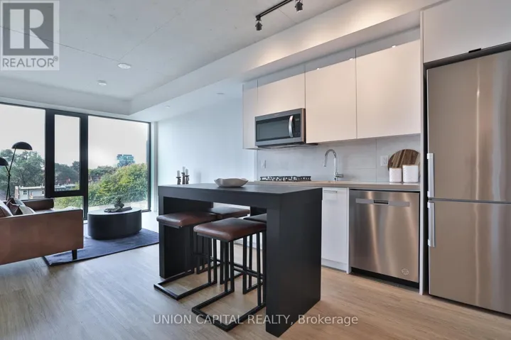 402 - 195 MCCAUL STREET, Toronto (Kensington-Chinatown), Ontario M5T1W6