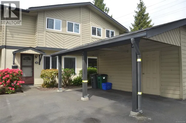 20 1741 McKenzie Ave, Saanich, British Columbia V8N1A6