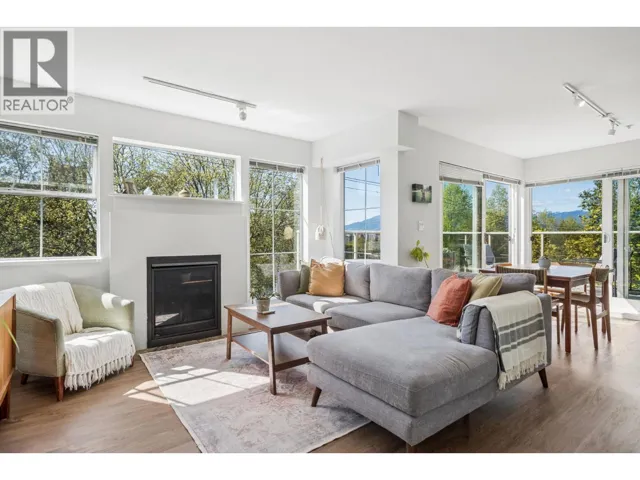302 1510 GRANT STREET, Vancouver, British Columbia V5L2Y2