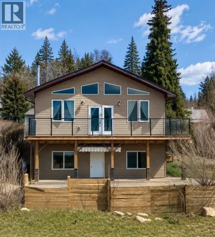 5027 52 Street, Rocky Mountain House, Alberta T4T1A7