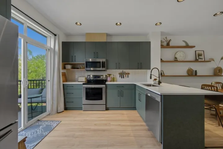 27 45390 VEDDER MOUNTAIN ROAD, Vedder Mountain, Cultus Lake, British Columbia V2R0P6