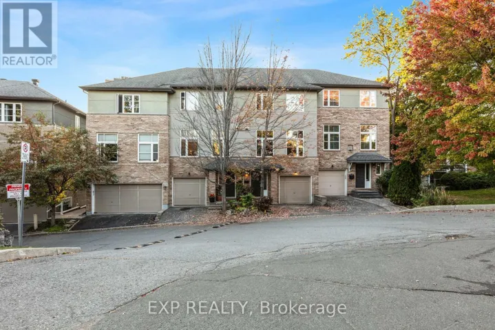 6 PONDSIDE PRIVATE, Ottawa, Ontario K1K4X3