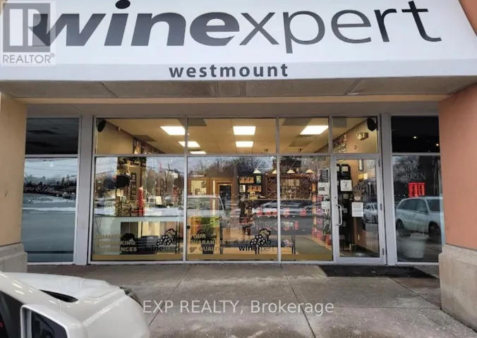 645 WESTMOUNT ROAD E, Kitchener, Ontario N2E3S3