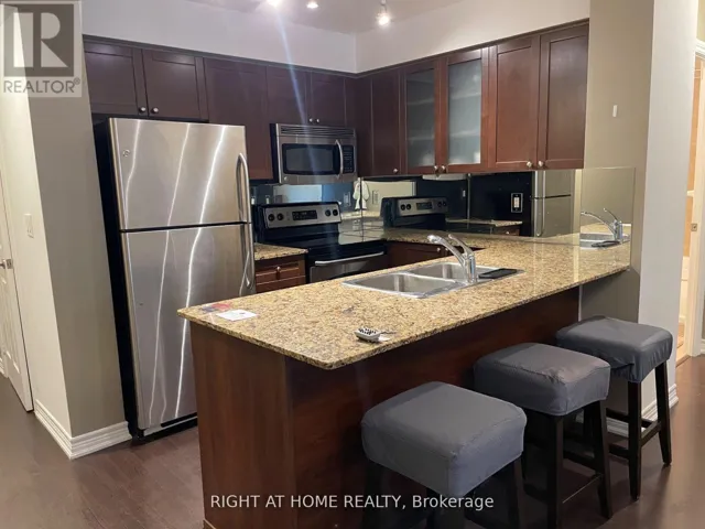 807 - 761 BAY STREET, Toronto (Bay Street Corridor), Ontario M5G2R2