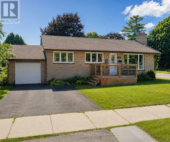 108 ONTARIO STREET, Clarington (Bowmanville), Ontario L1C2T4