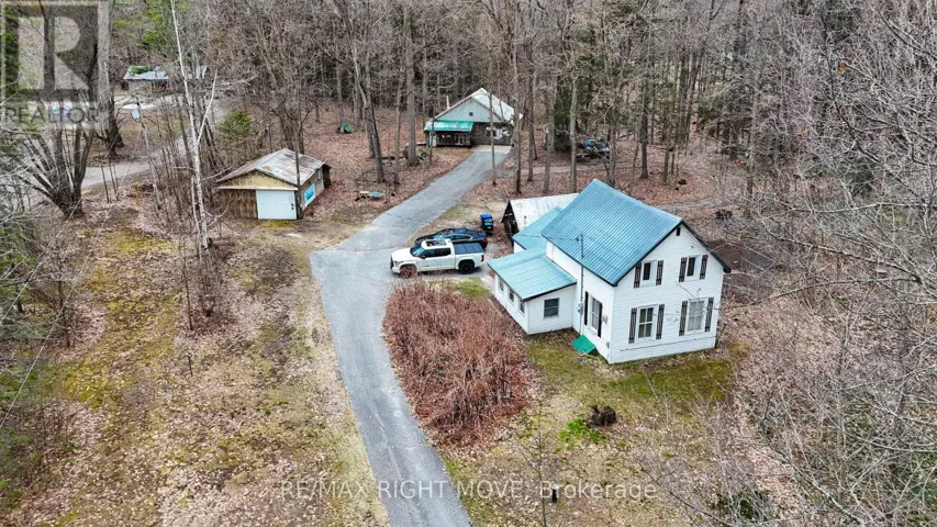 4124 WAINMAN LINE, Severn (Bass Lake), Ontario L3V7C4