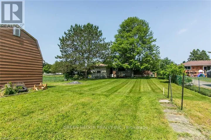 34 STANLEY AVENUE, Kitchener, Ontario N2K1C5
