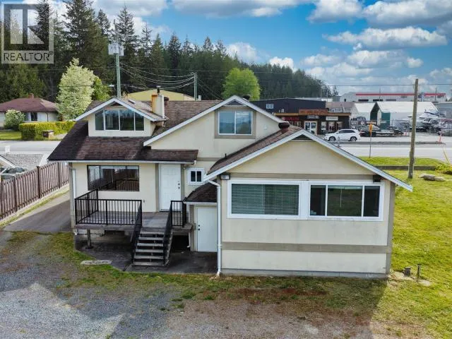 4507 MANSON AVE, Powell River, British Columbia V8A3N3