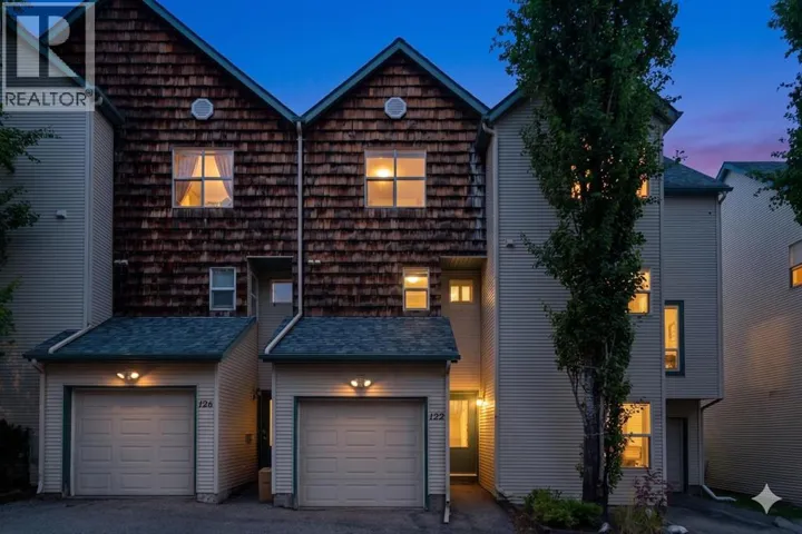 122 Bridlewood Lane SW, Calgary, Alberta T2Y3X8