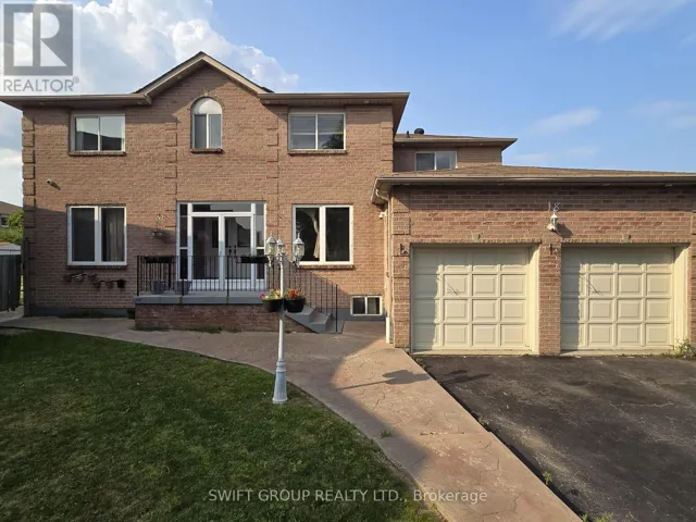 18 SAMSON COURT, Brampton (Fletcher's Creek South), Ontario L6Y3M4