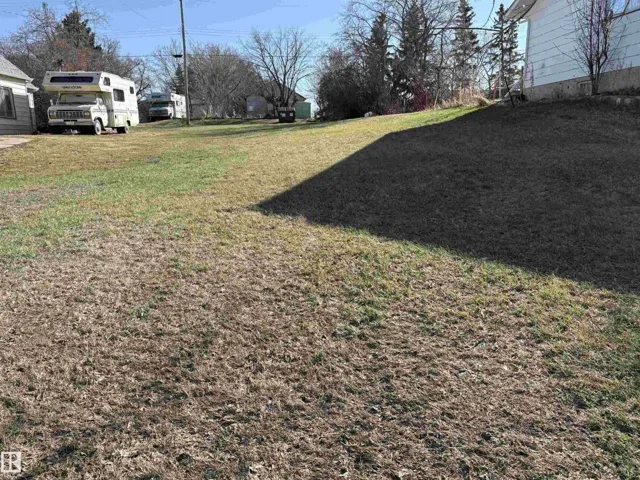 5025 51 Ave, Holden, Alberta T0B2C0