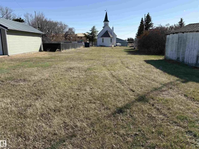 4915 50 Ave, Holden, Alberta T0B2C0