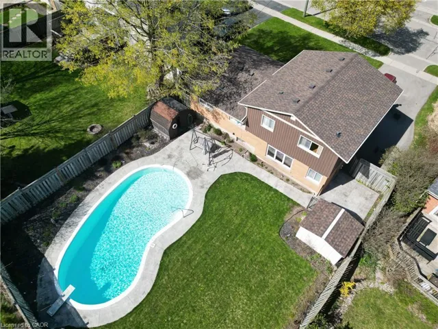 76 CLOVERDALE Crescent, Kitchener, Ontario N2M4X2