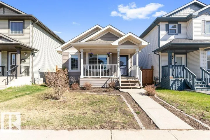 21414 94A AV NW, Edmonton, Alberta T5T4E3