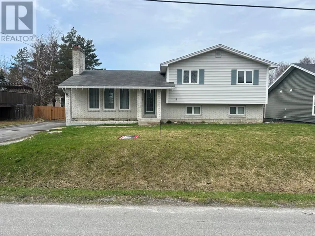 13 Birchview Drive, Pasadena, Newfoundland & Labrador A0L1K0