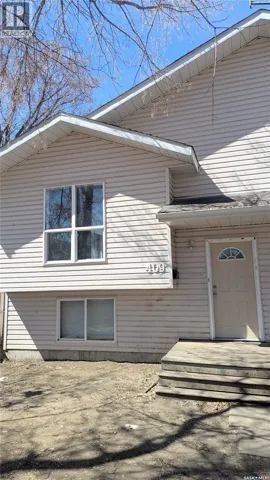 409 U AVENUE S, Saskatoon, Saskatchewan S7M3C4