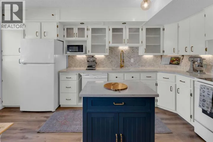 1008, 6223 31 Avenue NW, Calgary, Alberta T3B3X2