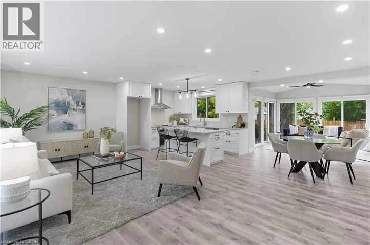 278 PURNELL Place, Burlington, Ontario L7L4N2