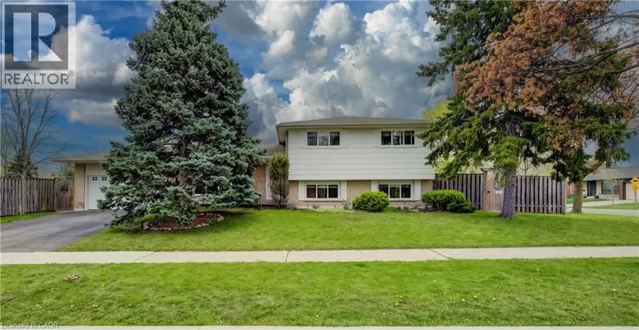 2235 WAYCROSS Crescent, Mississauga, Ontario L5K1J5