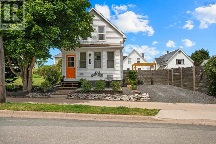 344 Brookside Ave, New Glasgow, Nova Scotia B2H3E8