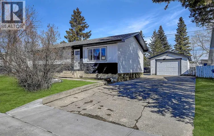 8503 100 Street, Grande Prairie, Alberta T8V2J8
