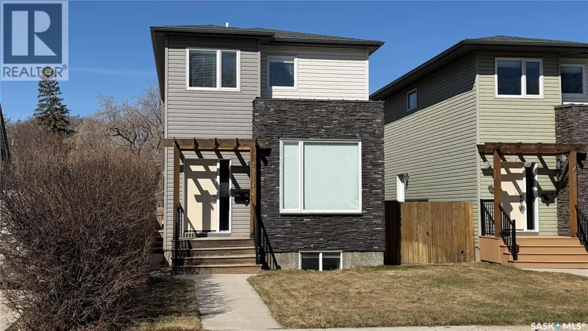 2212 St Patrick AVENUE, Saskatoon, Saskatchewan S7M0L3