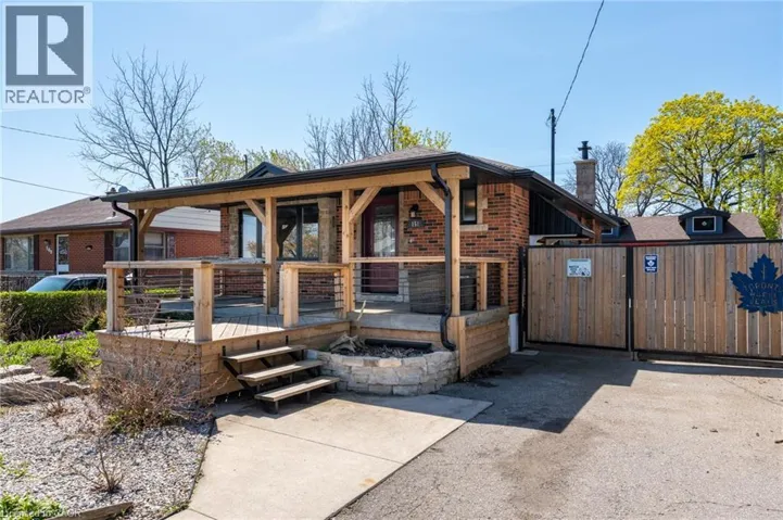 151 WINCHESTER Boulevard, Hamilton, Ontario L8T2M9