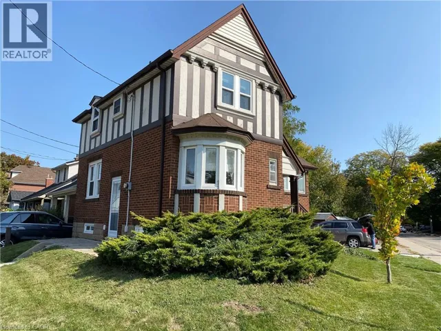 184 ARKELL Street, Hamilton, Ontario L8S1W8