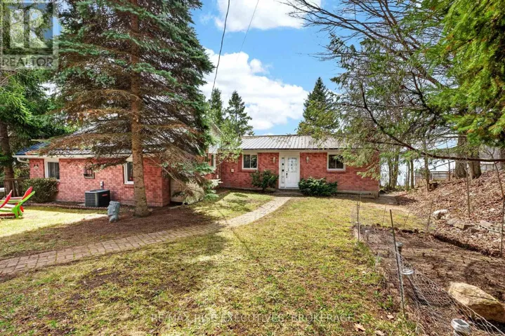 3841 BUCK POINT LANE, Frontenac (Frontenac South), Ontario K0H1X0