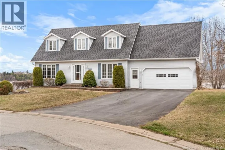 1725 Gowan Brae, Bathurst, New Brunswick E2A4X5