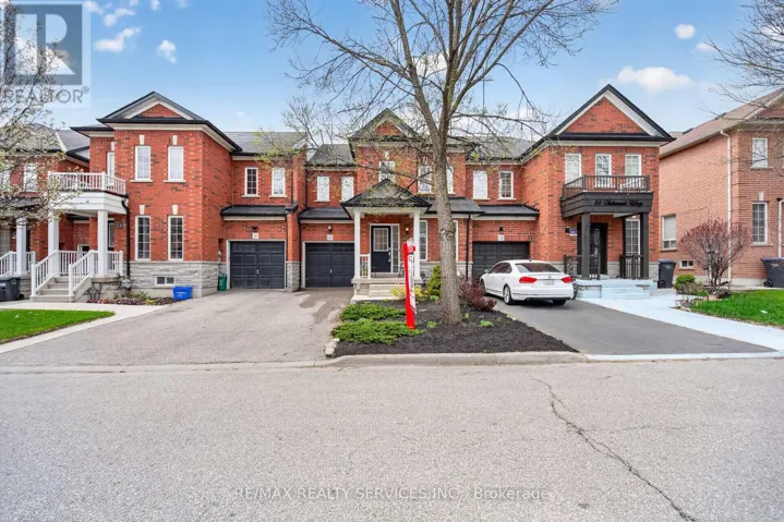 12 NUTWOOD WAY, Brampton (Sandringham-Wellington), Ontario L6R0X7