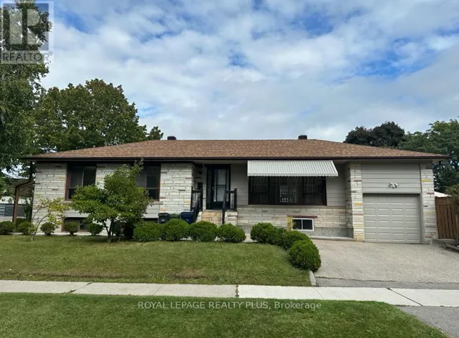 64 STEVENHARRIS DRIVE, Toronto (Markland Wood), Ontario M9C1V1