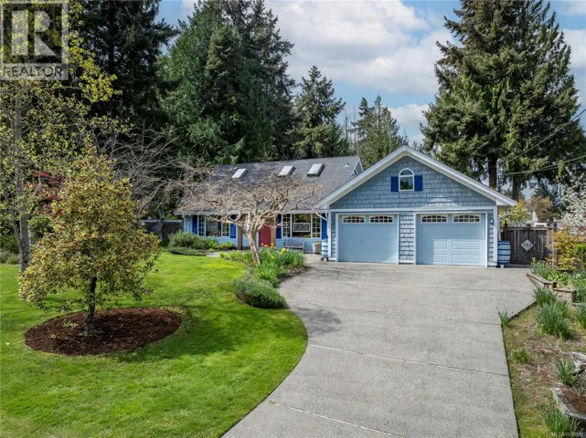 703 Hemsworth Rd, Qualicum Beach, British Columbia V9K1M2