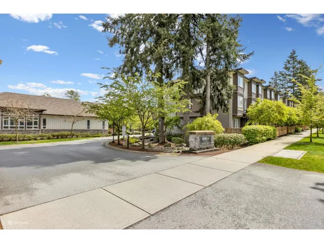 115 5888 144 STREET, Surrey, British Columbia V3Z0G8