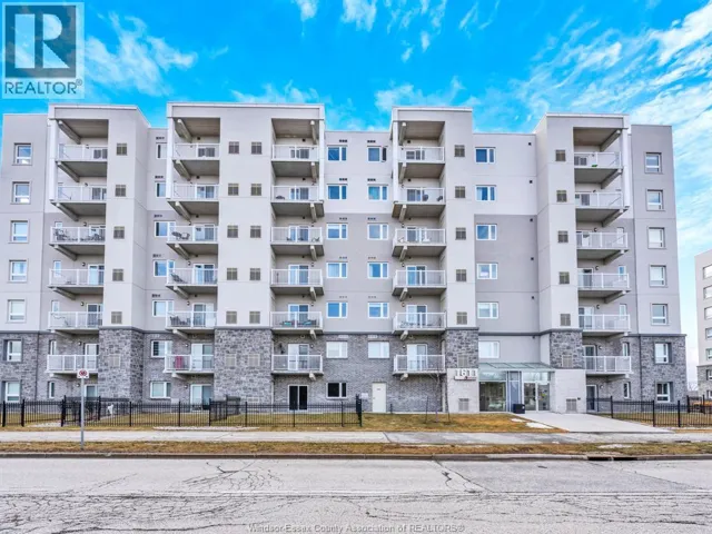 1611 BANWELL Unit# 615, Windsor, Ontario N8P0G5