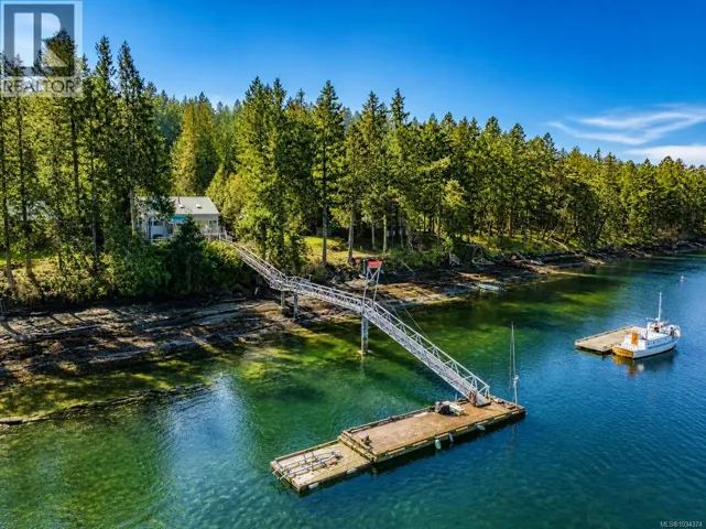 558 Weathers Way, Mudge Island, British Columbia V0R1X6