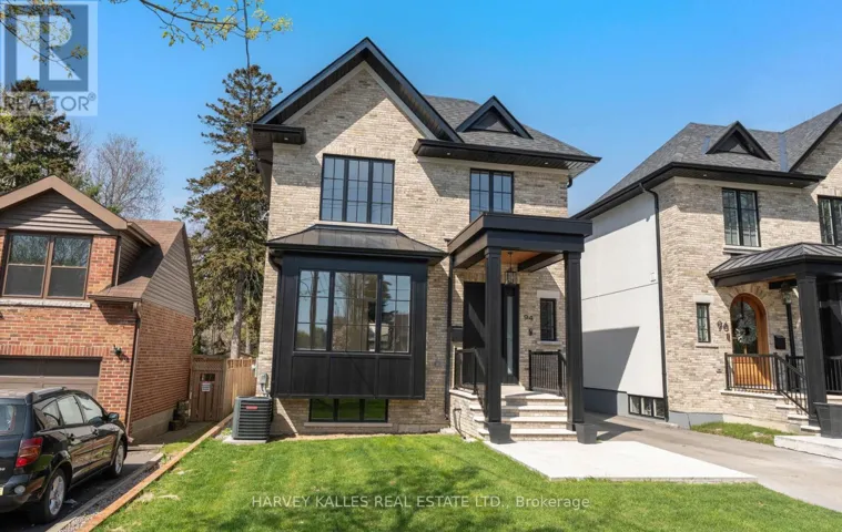 94 PRINCE EDWARD DRIVE S, Toronto (Stonegate-Queensway), Ontario M8Y3V7