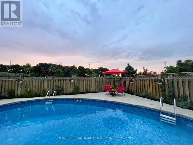 2105 FOLKWAY DRIVE, Mississauga (Erin Mills), Ontario L5L3G3