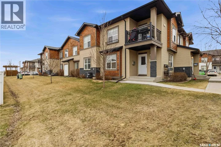 202 1015 Patrick CRESCENT, Saskatoon, Saskatchewan S7W0M6