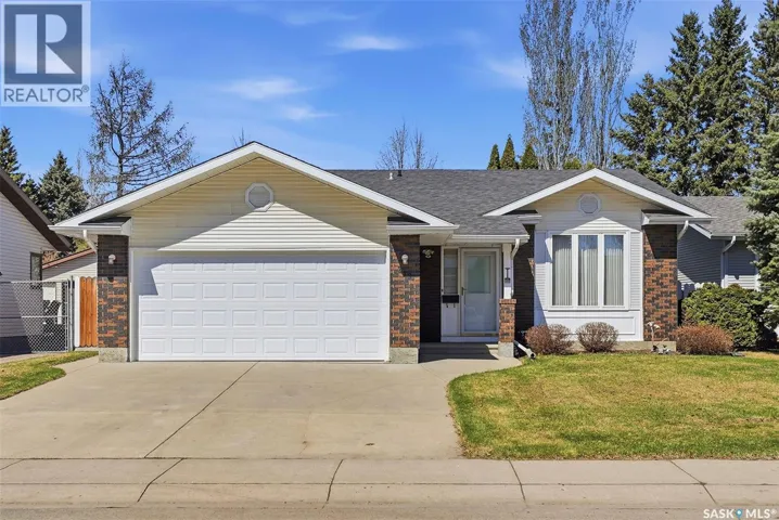 219 Bronson WAY, Saskatoon, Saskatchewan S7J5C9