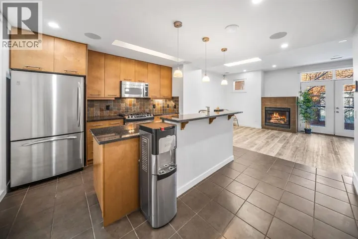 156 9 Street NE, Calgary, Alberta T2E0P4